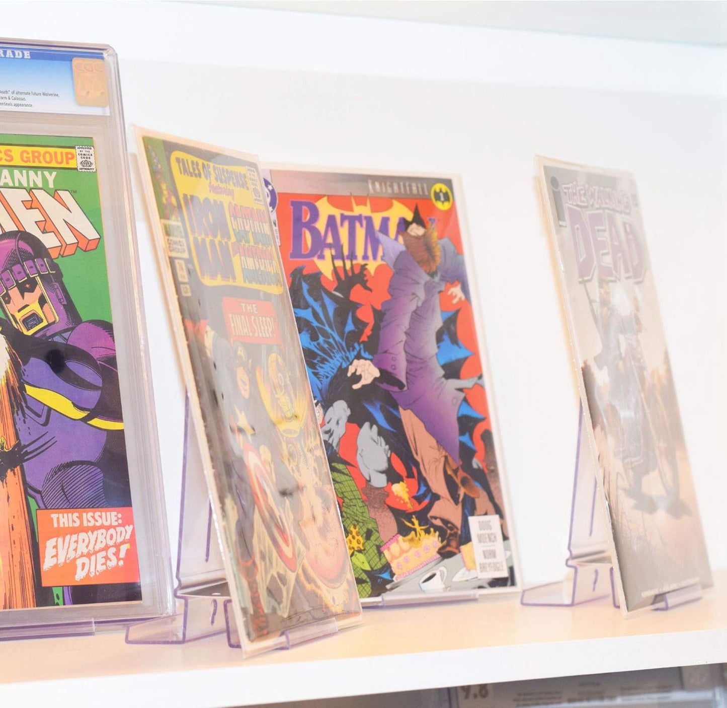 CollectorMount Comic Mount 5 Pack, Comic Book Shelf Stand or Wall Mount Display, Invisible and Adjustable
