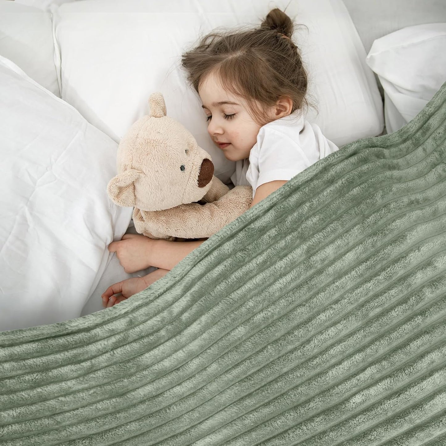 Vessia Flannel Fleece Throw Blanket for Couch, Sofa, Bed, 300GSM Striped Sage Green Throw Blanket for Kids, Super Soft Warm Cozy Lightweight Home Decor for All Seasons 50x40 inches