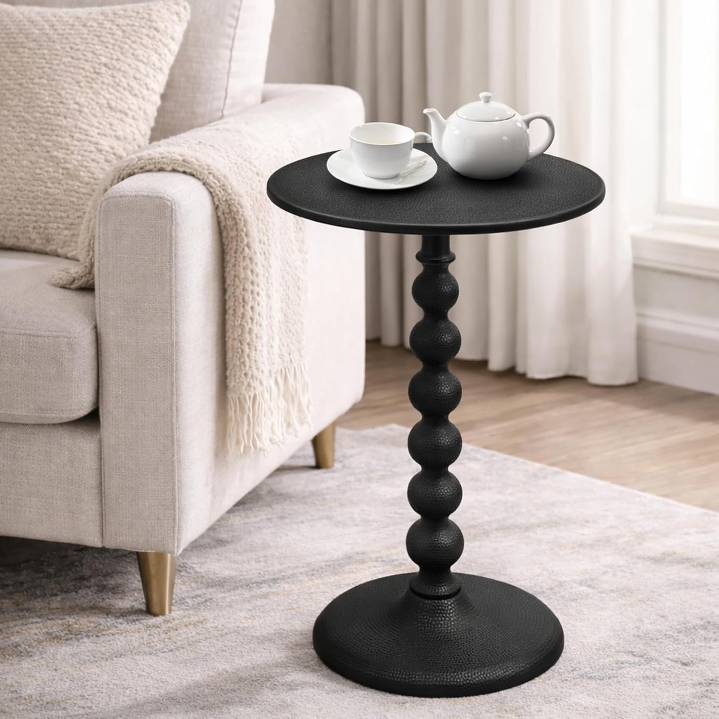 CLEENTABLE Round Metal Accent End Table – Modern Black Bedside Side Table with Hammered Top for Living Room, Bedroom, Balcony & Small Spaces, Easy Assembly Minimalist Design, 21" (Black)