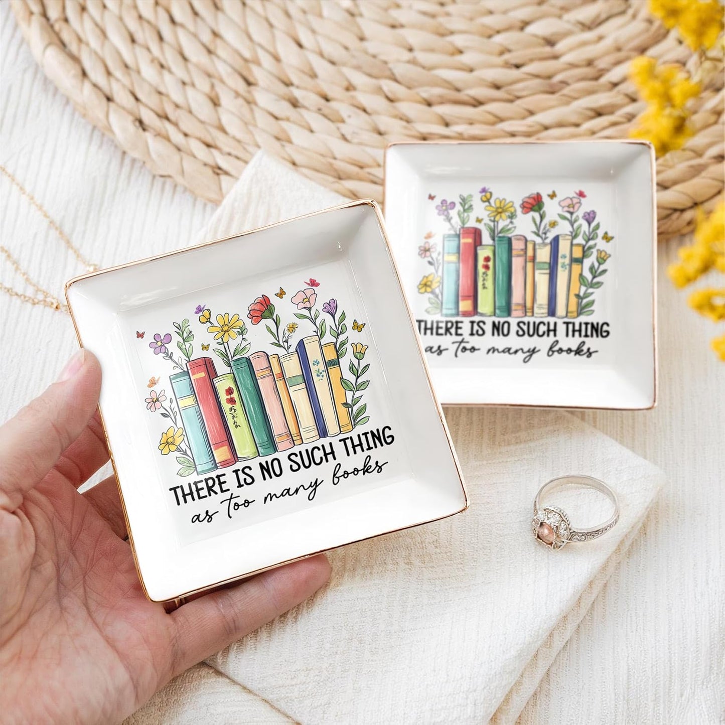 Book Lovers Gifts for Women – Floral Books 4" Jewelry Dish – Bookish Gift for Readers, Librarian, Bookworm, Teacher, Mom, Sister, Friend – Library Gifts, Book Gift for Birthday, Mother Day, Graduation