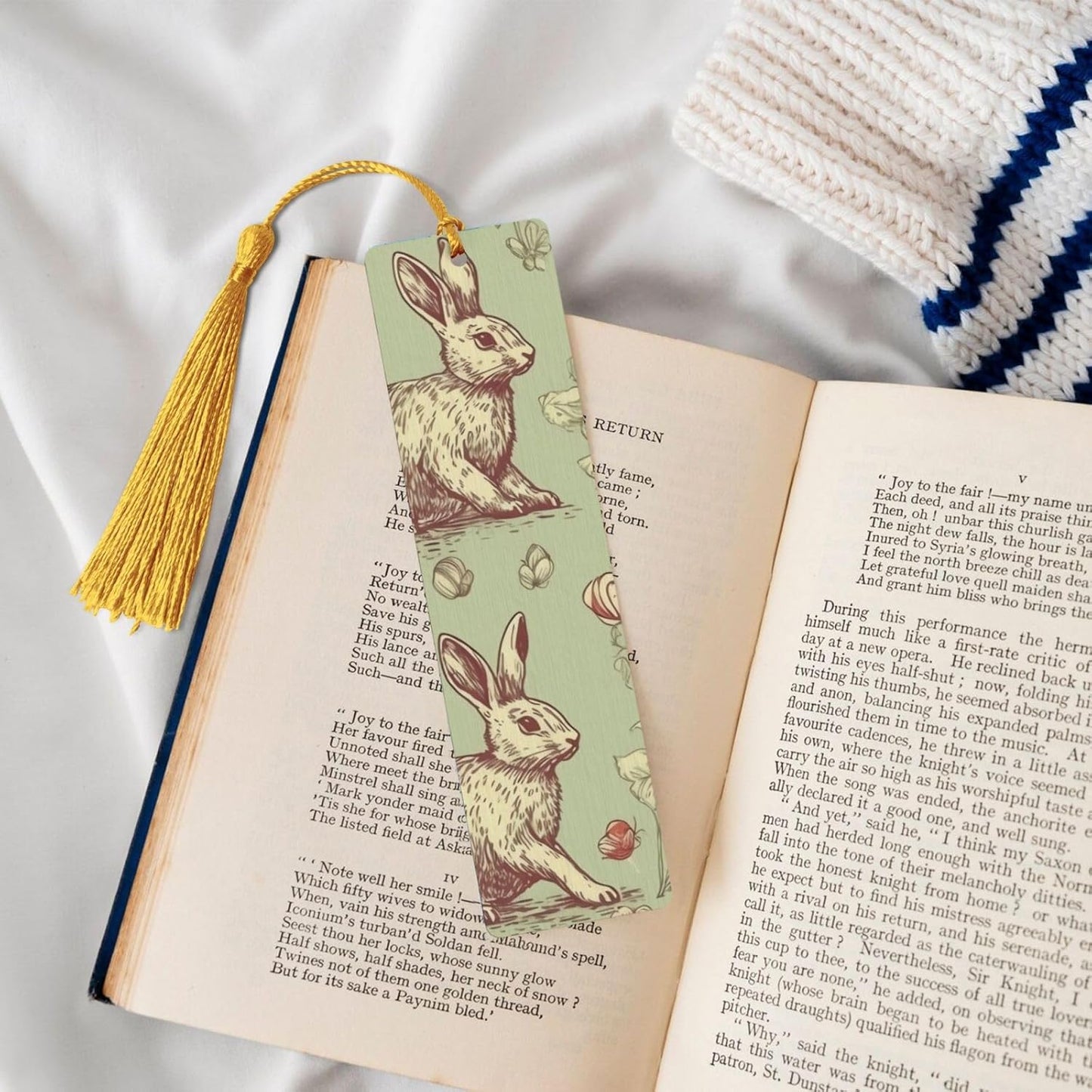 Rabbit Pattern Bookmarks Gifts for Women Men, Wooden Bookmarks for Book Lovers, Vintage Book Marks Ornaments with Tassel, Unique Personalized Reading Page Markers Gold