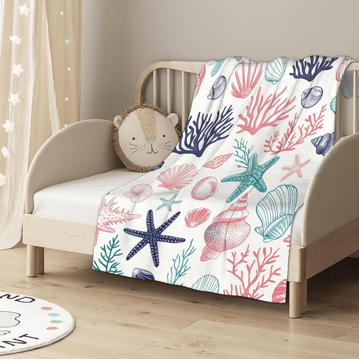 Ocean Shell and Starfish Throw Blanket, Summer Blanket Throw for Adults, Lightweight Soft Cozy Blanket for Couch Sofa Bed Room Decor 50x60 Inches