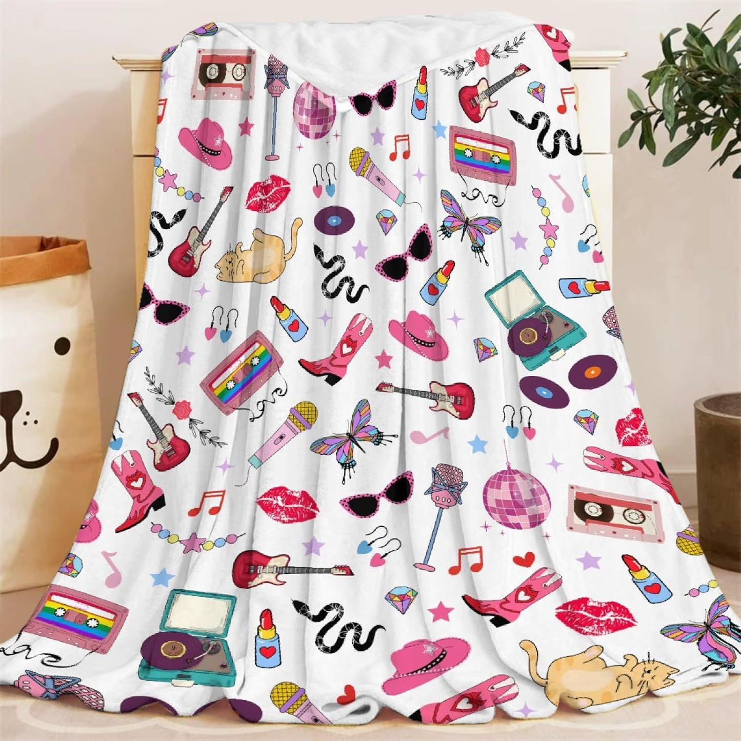 Blanket Women Gifts Super Soft Throws Lightweight Comfy Sheet Fuzzy Plush Bedding Quilt Fleece Blankets for Sofa Chair Couch 80"x60" Twin
