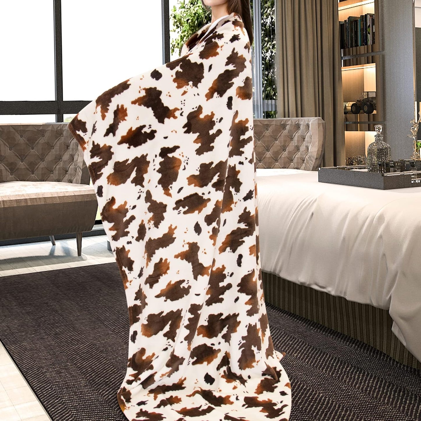 Cow Twin Blanket for Bed - Cozy Soft Blankets for Women, Cute Fleece Throws for Girls, Brown Cow Gifts for Women, 60x80 Inches