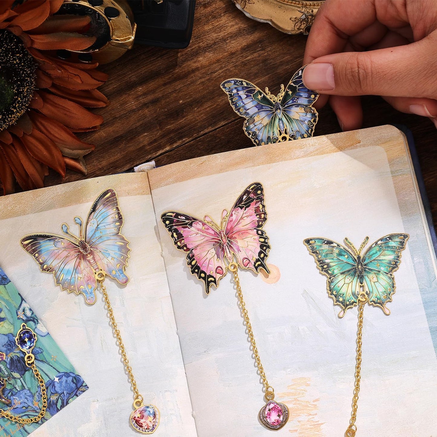 6 Pieces Metal Butterfly Bookmarks with Chain, Golden Hollow Bookmark Monet Oil Painting Theme Book Mark Bookmarks for Book Lovers Women Writers Readers Children Teens