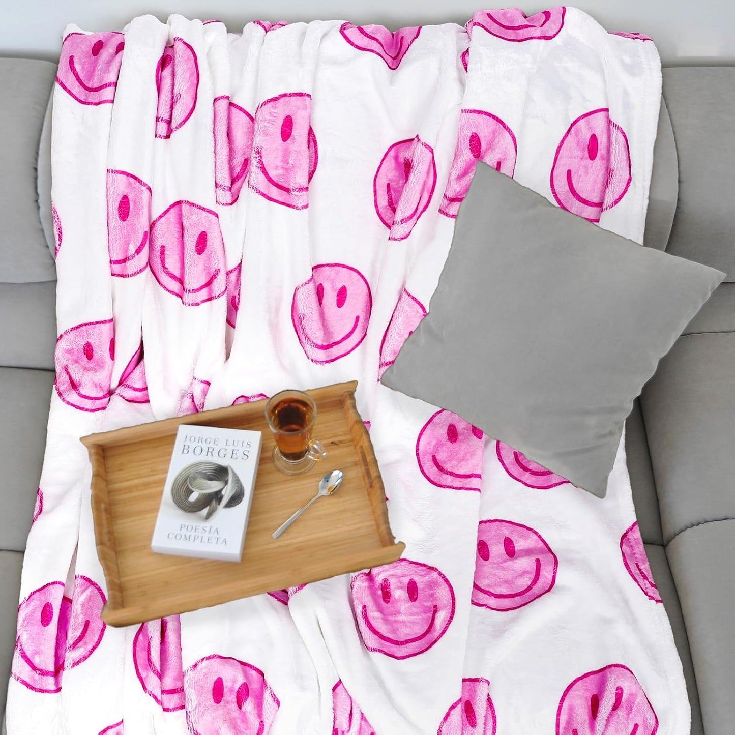JarThenaAMCS Smile Face Fuzzy Throw Blanket Pink Preppy Smile Decorative Soft Cozy Flannel Blanket for Home Bed Sofa Couch Chair, 50 x 60 Inch