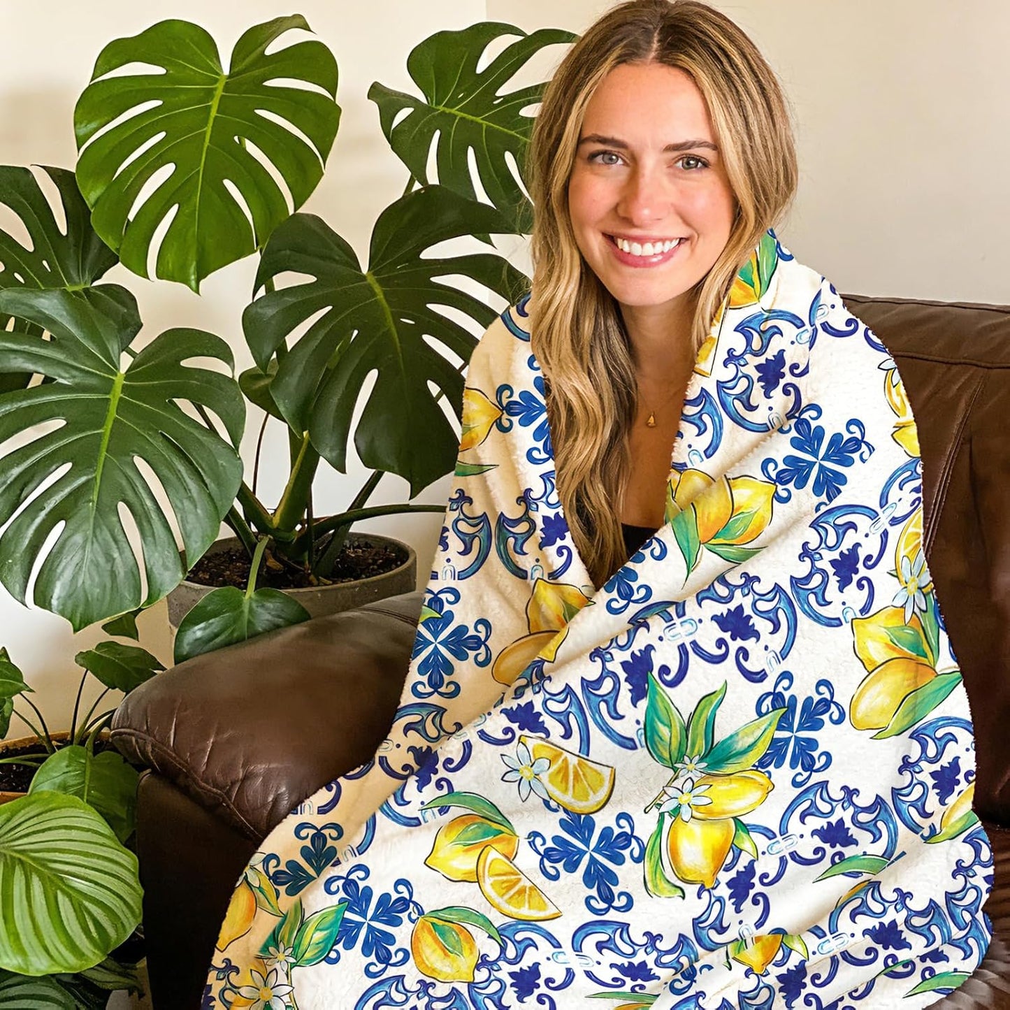 Blue Lemon Italy Flannel Throw Blanket, Amalfi Coast Capri Citrus Fruit Gifts for Kids Men Women, Summer Mediterranean Soft Blankets for Bedding Sofa 50" x 60"