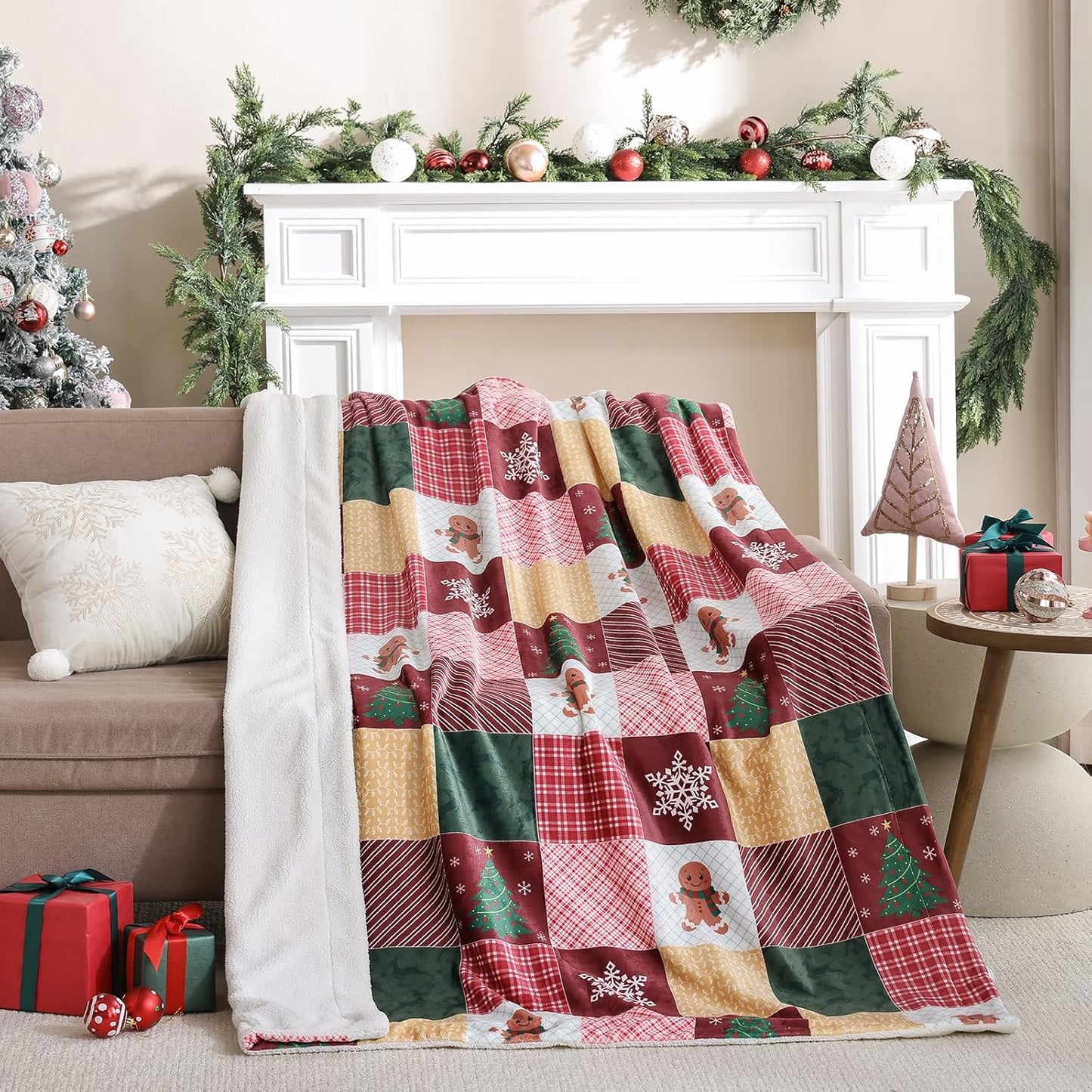 TRUEDAYS Christmas Throw Blanket 50x60 - Fluffy Sherpa Fleece Blanket for Couch & Bed, Cozy Soft Plaid Gingerbread Xmas Tree Blanket - Classic Checkered Snowflake Christmas Decor