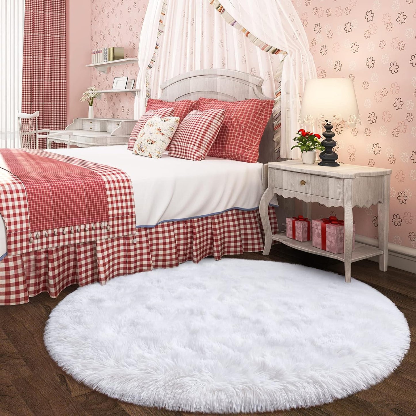 White Round Rug for Girls Bedroom, Fluffy Circle Carpet 4'X4' for Kids Room Decor Shaggy Circular Rug for Baby Nursery Dorm Upgrade Fuzzy Plush Rug for Living room Cute Room Decor for Teen Baby