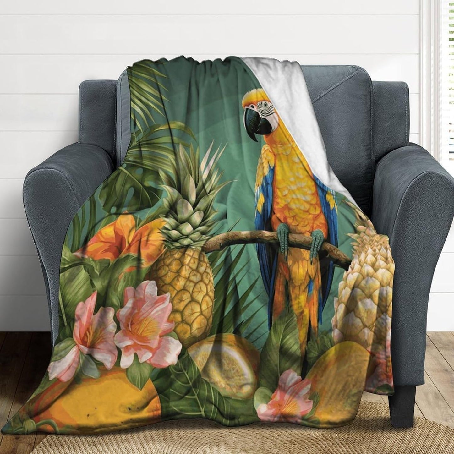 Summer Parrot Pineapple Bird Blanket Super Soft Lightweight Throw Blanket Cute Cozy Warm Bed Blanket Decorative Fuzzy Blanket All-Season Home Decor Gift for Sofa Couch Living Room 50"*60"（130*150cm）