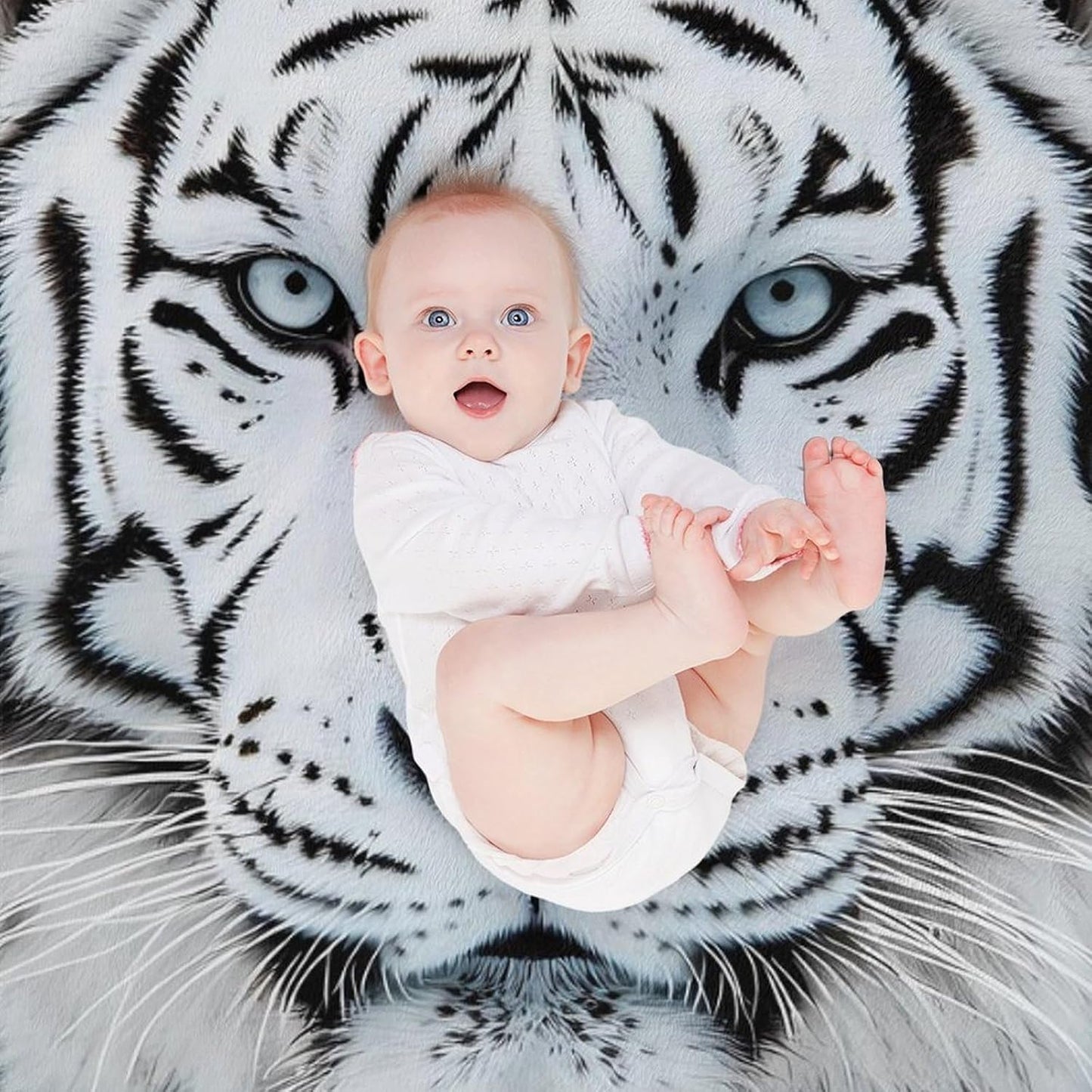 White Tiger Throw Blanket for Couch Bed Plush Cozy Fuzzy Flannel Blanket for All Season 30"x50"
