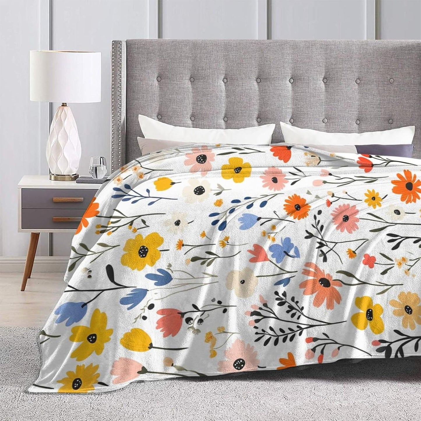 Wildflowers Floral Blanket for Women Girls Super Soft Cozy Fleece Flower Throw Blanket Plush Botanical Plant Bedding Decor Blanket Gifts for Boys Kids Men 40''X50''