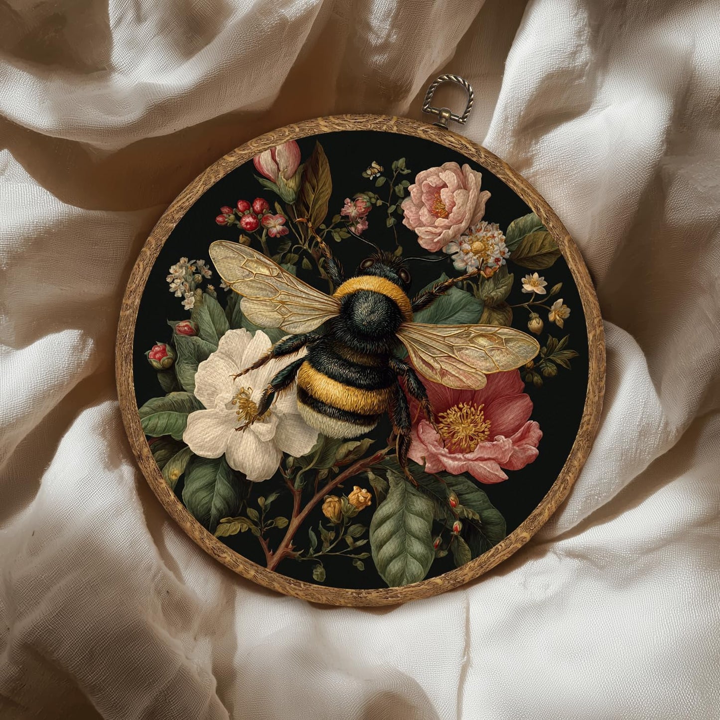 William Morris Inspired Wall Art Decor 10x10 Inch Framed,Retro Bee with Floral Home Decor, Aesthetic Circular Art for Home Kitchen or Office, Unique Gift for Women,Neutral Retro Artwork 10''x10'' (Dark-Bee)