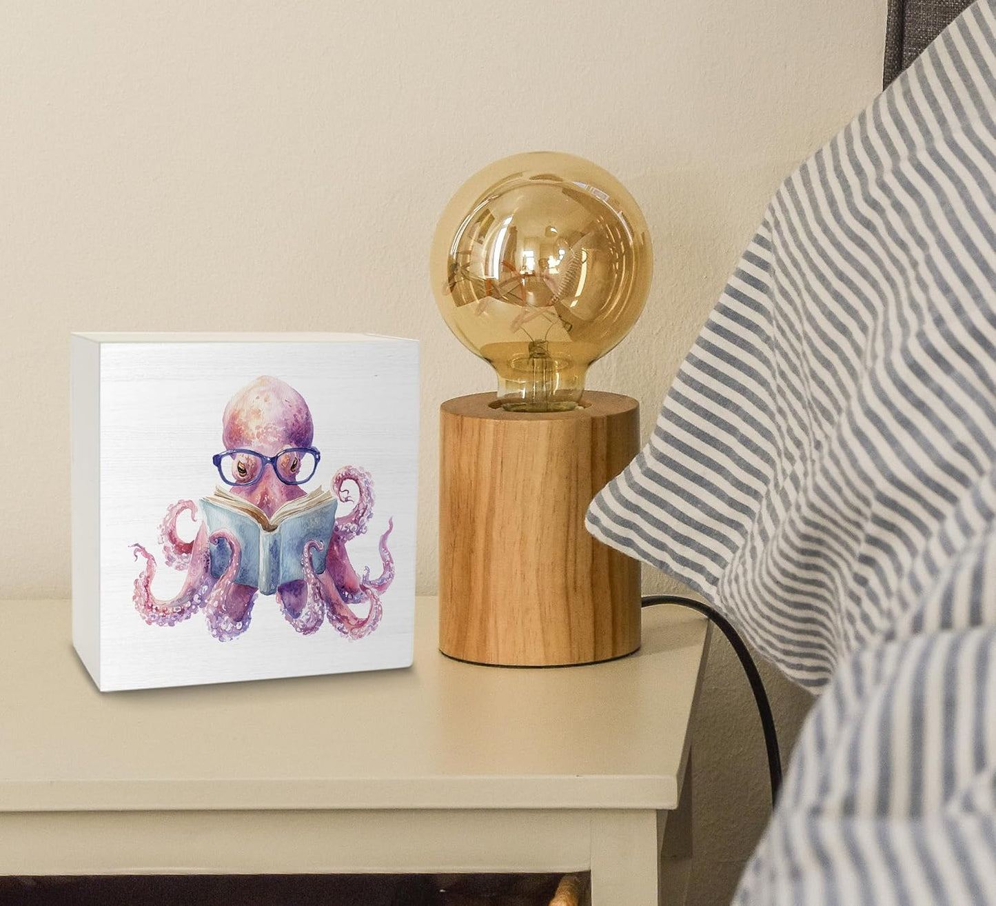 Ku-Dayi Funny Octopus Reading Wooden Box Sign, Book Lovers Gifts Wood Box Decorations for Library Classroom Reading Corner Nook Room, Book Lovers Gifts Wooden Block Plaque Desk Shelf Decor Accents 5x5 Inch