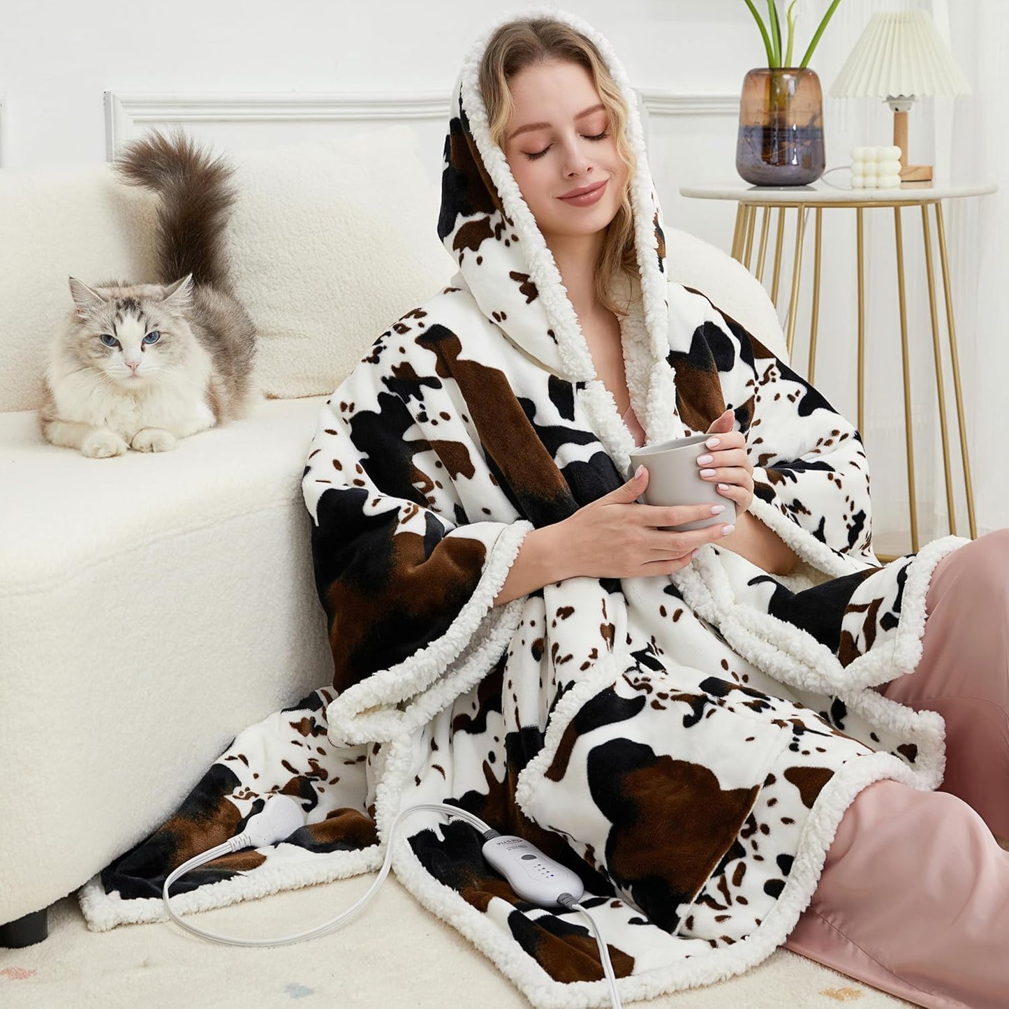 Heated Electric Blanket Shawl Cow Print Wearable Heated Blanket with Hood & Pocket, Winter Gifts for Adults, Soft Heating Blanket Throw with 4 Heat Levels & Auto Shut-Off, Cow Print, 50" x 64"