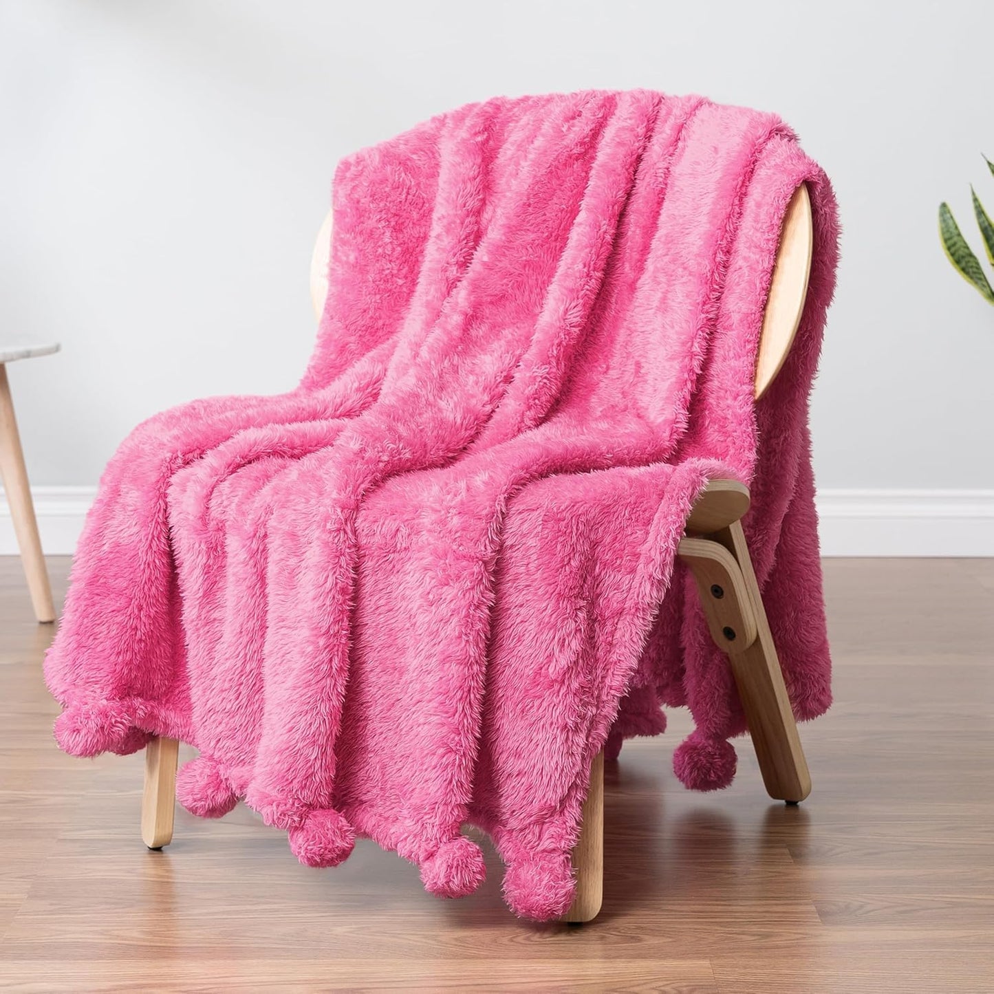 PAVILIA Pink Sherpa Throw Blanket for Couch, Warm Plush Pom Pom Blanket Throw Twin, Fuzzy Sofa Blanket Throw for Bed, Lightweight Soft Cozy Fluffy Blanket with Pom Poms, Hot Pink, 60x80