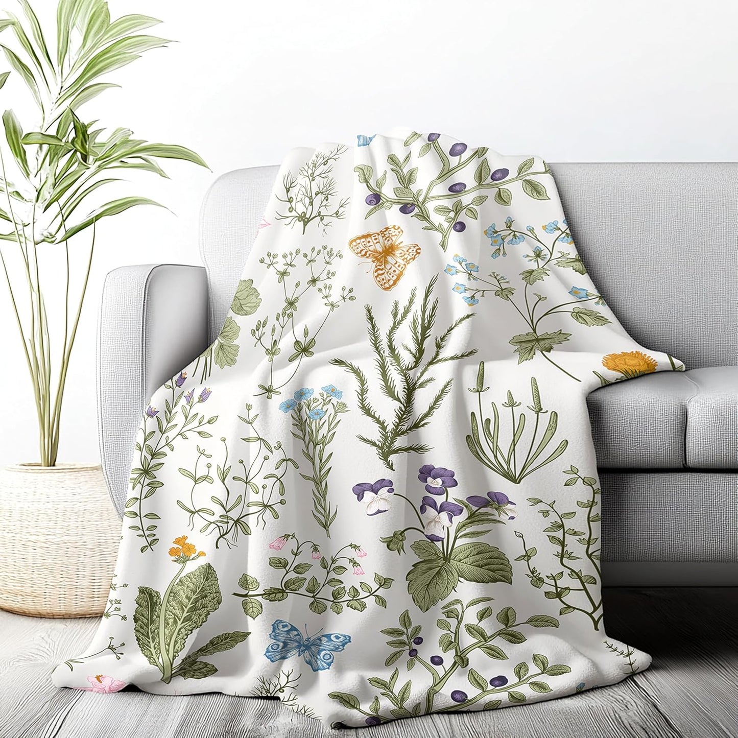 Vintage Floral Throw Blanket Botanical Butterfly Flower Print Ultra Soft Cozy Flannel Blanket Elegant Home Decor Gift for Women Girls, 50x60 Inch