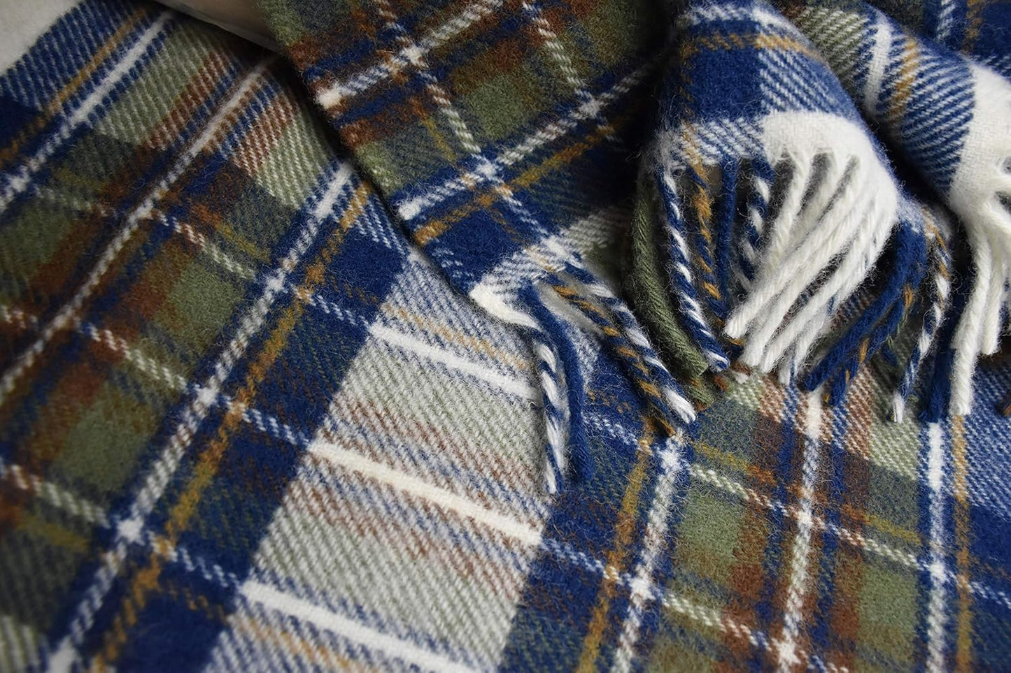 Prince of Scots Highland Tweeds 100% Pure New Wool Fluffy Throw ~ Muted Blue Dress Stewart ~