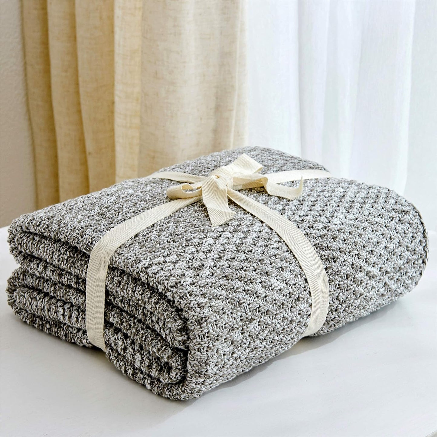 Longhui bedding Knitted Throw Blanket for Couch, Soft, Cozy Machine Washable 100% Cotton Sofa Blanket, Heavy 2.5lb Weight, Laundry Bag Included, Grey and White