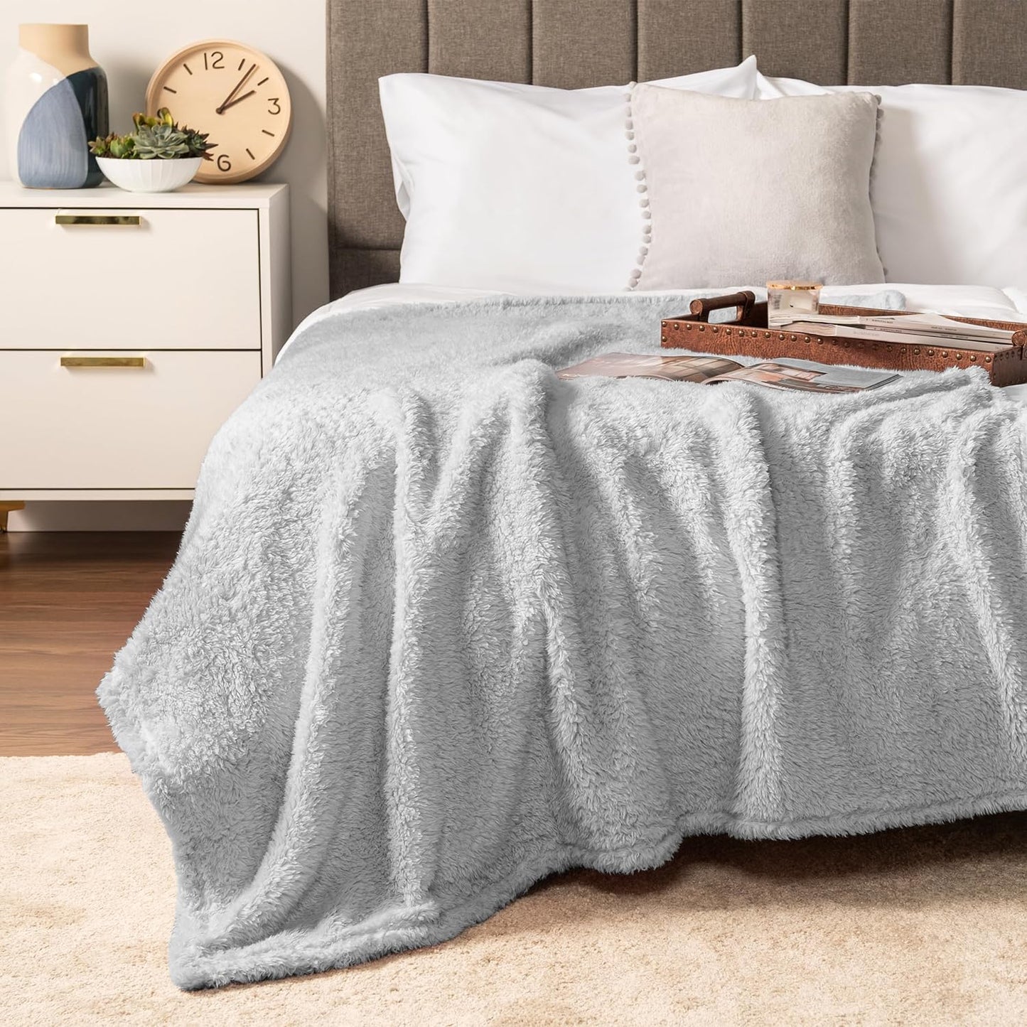 PAVILIA Sherpa Throw Blanket for Couch Sofa, Light Grey Fluffy Warm Plush Blanket for Bed, Cozy Super Soft Lightweight Throw, Fuzzy Decorative Blanket, All Season Home, 50x60