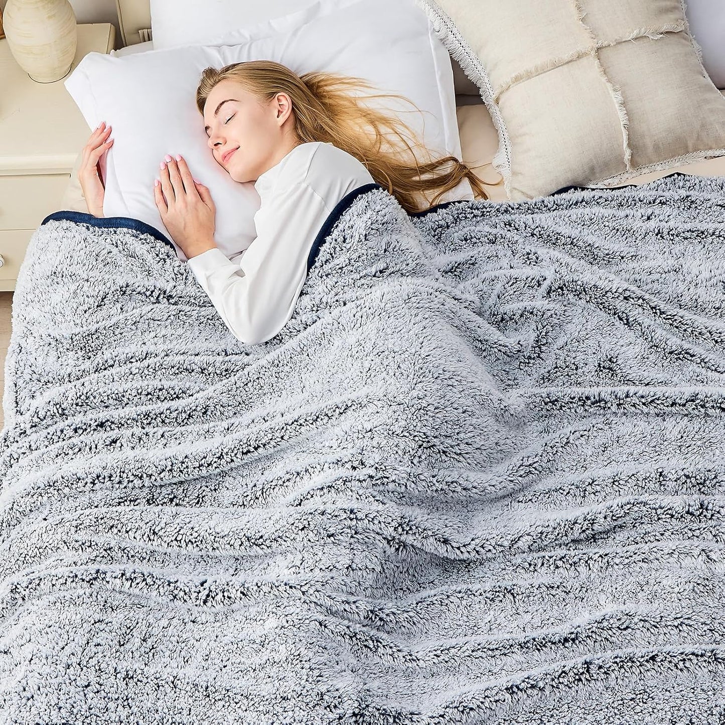 EMME Soft Sherpa Throw Blanket Fleece Reversible Plush Fluffy Blanket, Light Weight Warm Decorative Boho Blanket Cover for Sofa, Couch, Bedroom,Travel(Plush Navy,50"x60")