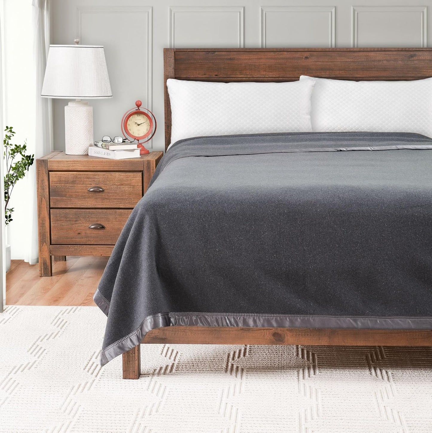 Creswick Woollen Mills 100% Australian Merino Wool Blanket – Soft Warm and Natural with Satin Binding, Breathable Luxury Bedding for All Seasons, (Charcoal, Full/Queen Size)