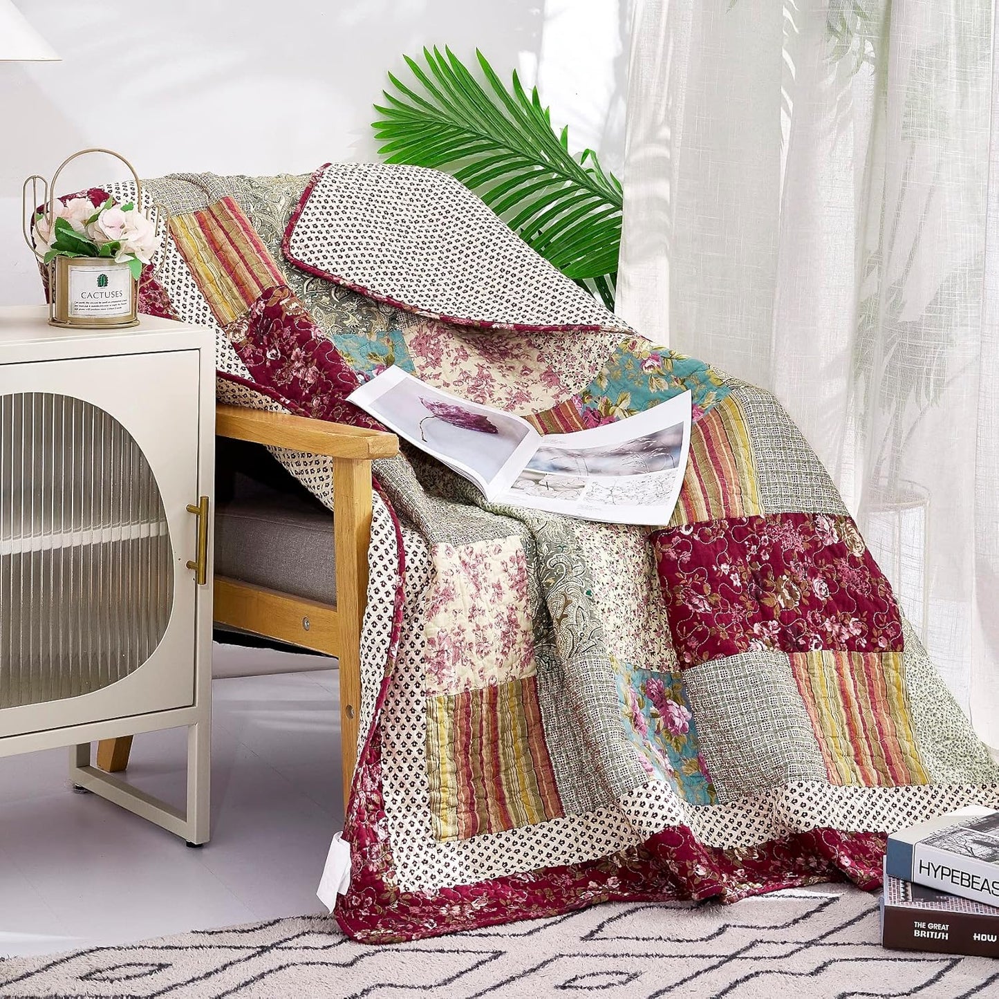 Tache Cotton Patchwork Quilt Blanket Country Farm Cottage Vintage Antique Ditsy Floral Paisley Burgundy Beige Lightweight Coverlet Fairy Tale Tea Party Quilted Throw Blanket, 50x60
