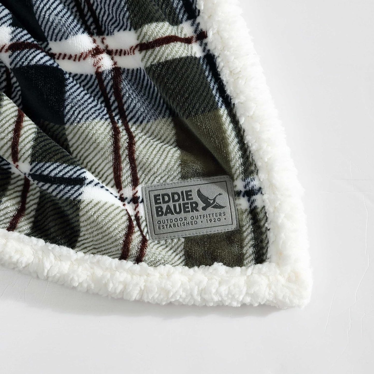 Eddie Bauer - Throw Blanket, Ultra-Soft Plush Bedding with Faux Shearling Reverse, Throw Blanket for Couch & Bed (Trailhead Plaid Green, 50" x 60")