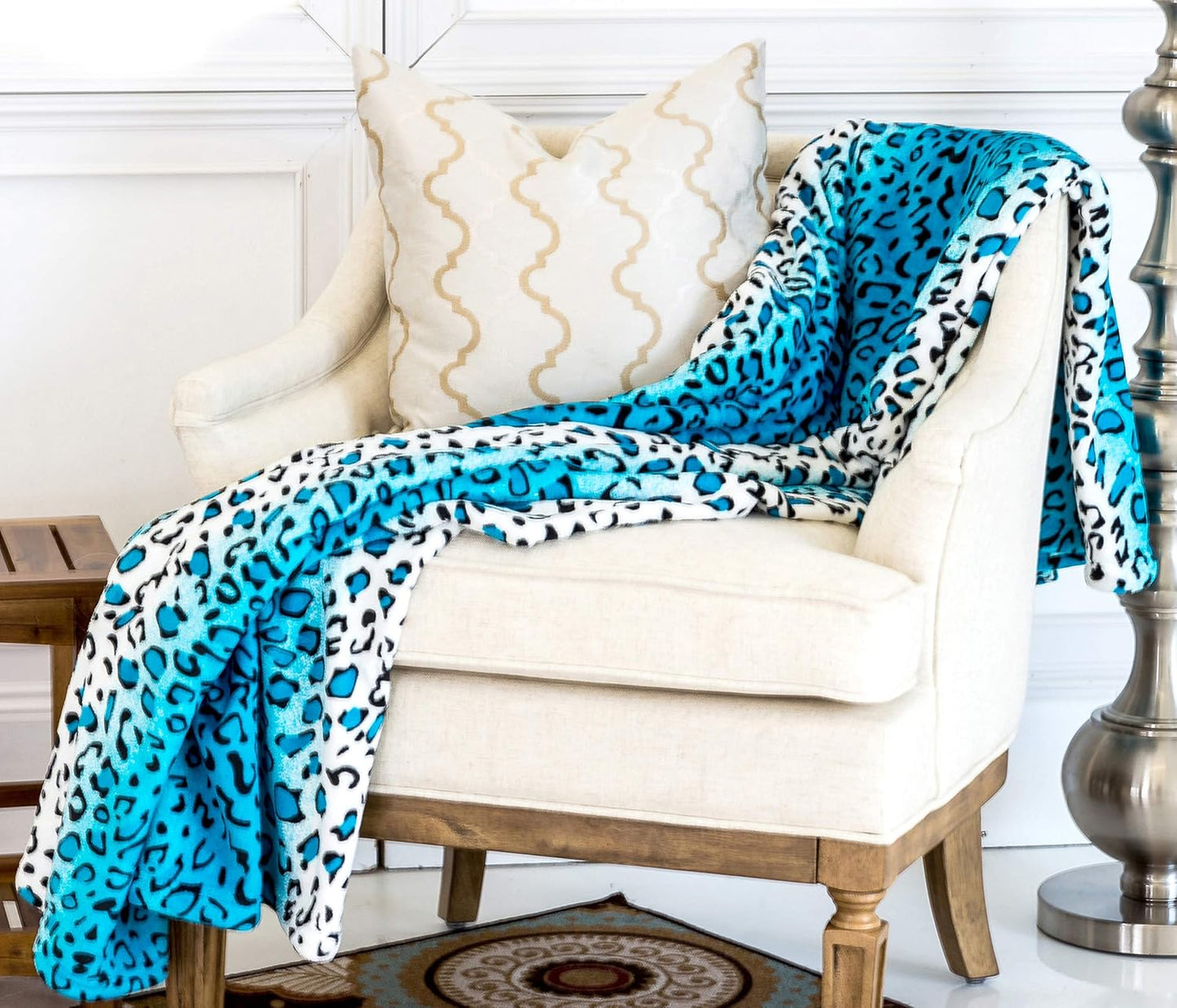Home Must Haves Zebra Giraffe Safari Animal Print All Season Extra Soft Warm Cozy Sofa Couch Plush Premium Throw Bed Blanket (Queen, Turquoise Leopard)