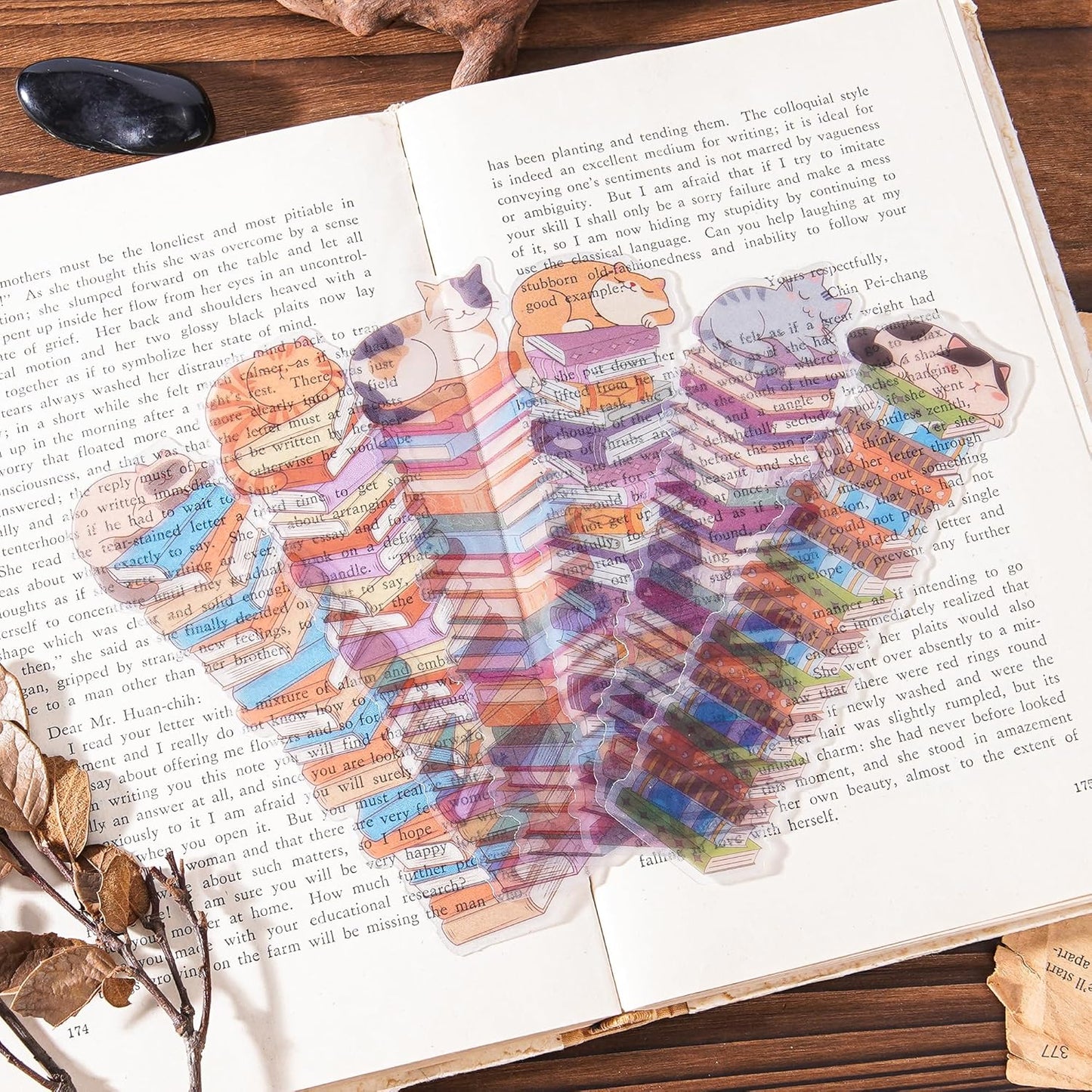 Cute Cats Bookmark Gifts - 6 Pcs Cartoon Animals Bookmarks for Kids Women Book Lovers Funny Cats Books Marks Page Clips Bookish Gift for Birthday Christmas Classroom Reading Accessories