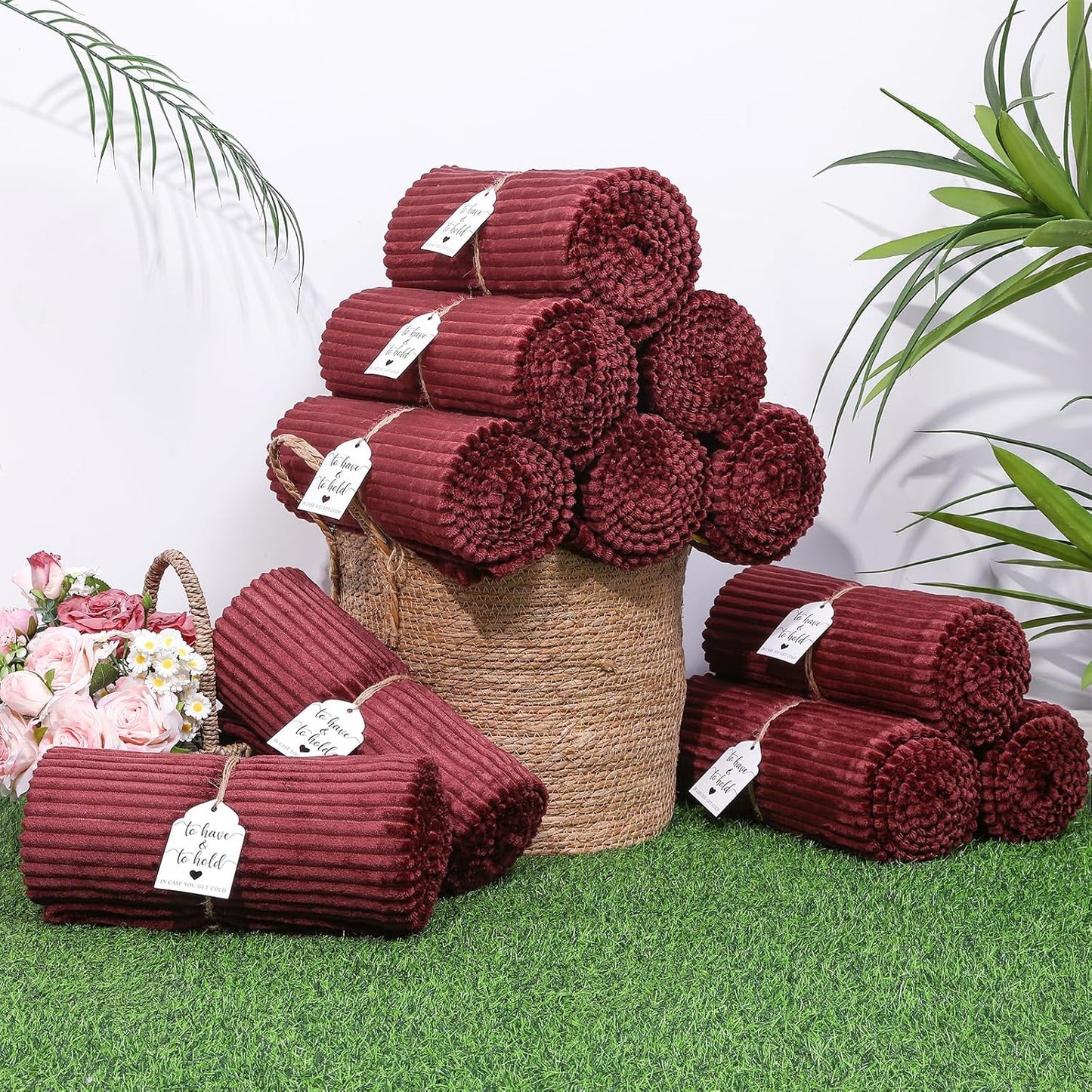 24 Pcs Burgundy Wedding Flannel Throw Blanket Bulk 50 x 60 Inch with to Have to Hold Card Striped Ribbed Soft Throw Blanket Lightweight Blankets for All Seasons Wedding Gifts Sofa Room(Burgundy)