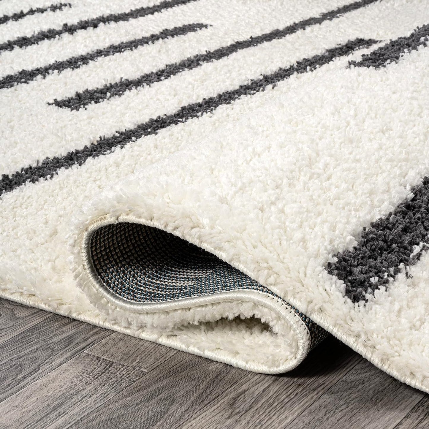 JONATHAN Y Alaro Berber Stripe Shag White/Gray Indoor Area Rug, 4x6, Bohemian, Contemporary, Easy-Cleaning for Living Room, Bedroom, Kitchen, Pet Friendly, Non-Shedding (MOH402A-4)