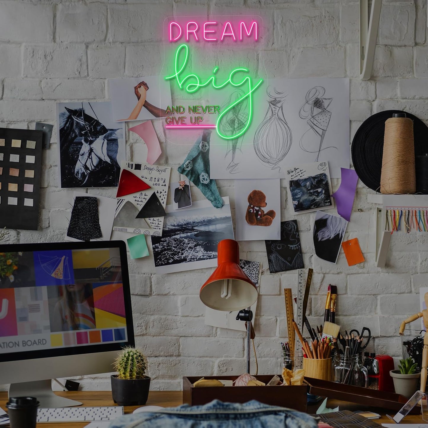 Dream Big LED Neon Sign - Motivational Wall Decor for Office & Home - Teen Girls Bedroom Decor & Gym Wall Art - Inspiring Gifts for Women, Teens (14x12 Inch)
