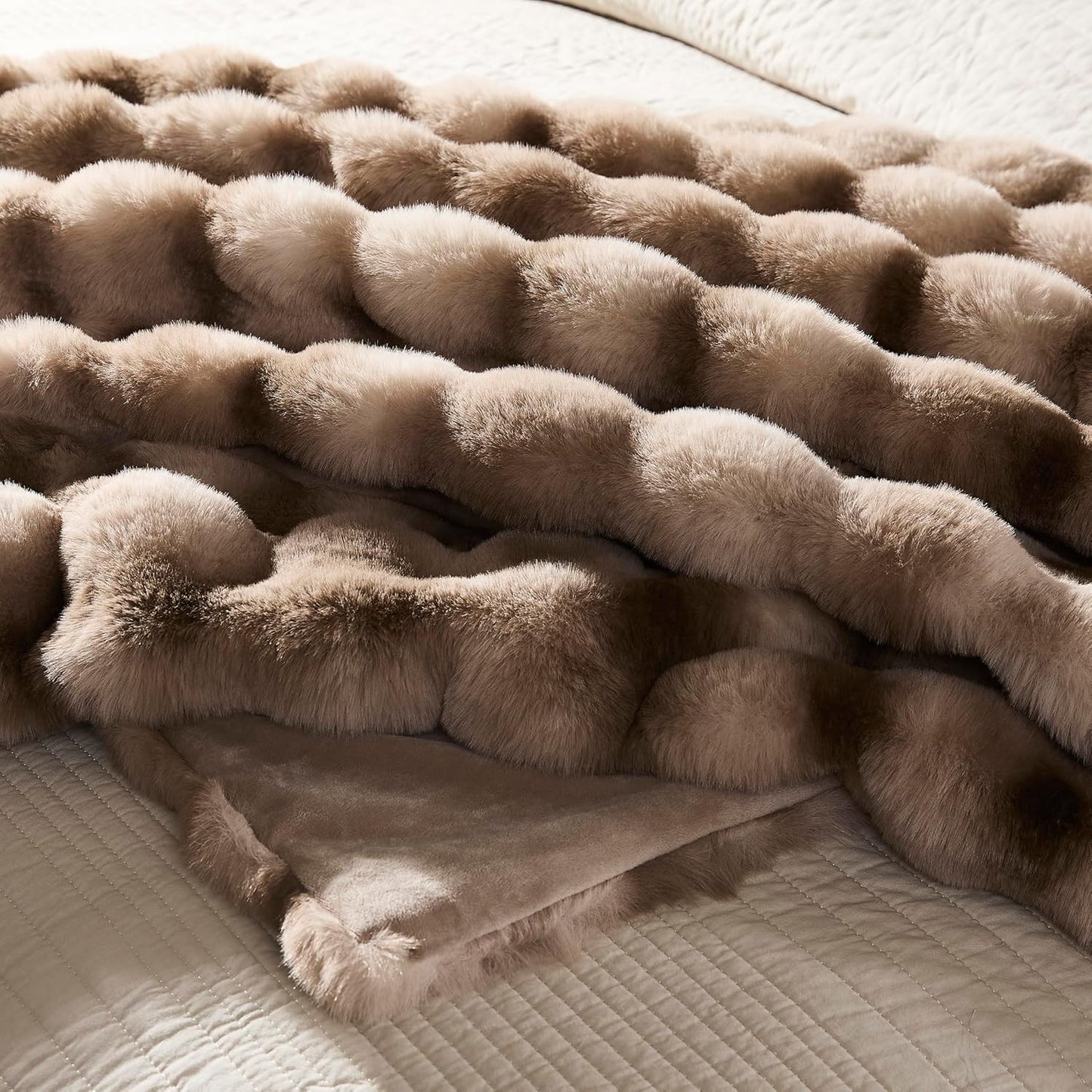WDCOZY Luxury Bubble Throw Blanket, Faux Rabbit Fur Mink Plush Throw for Couch, Sofa and Bed, Soft Fluffy Fuzzy Furry Cozy Blanket, Thick and Warm for Women, 50x60 inches, Tie-Dye Grey, 950 GSM