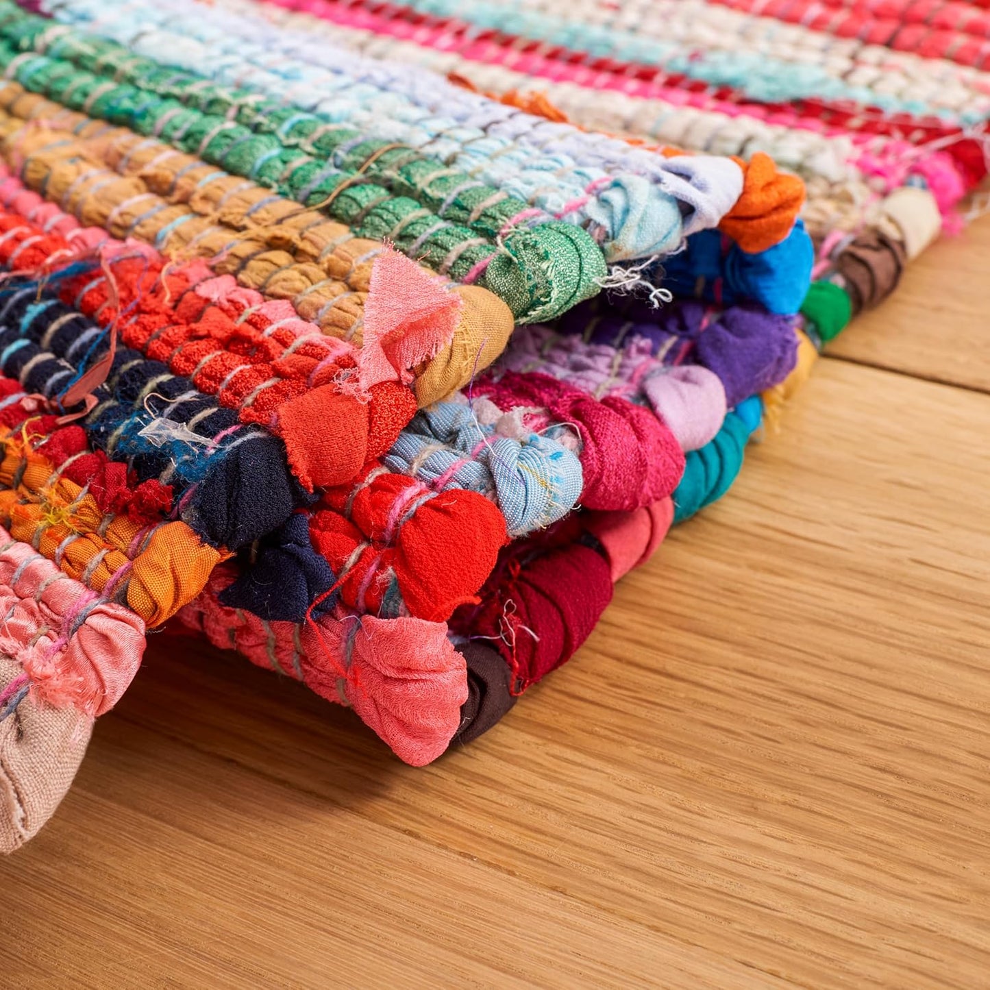 SAFAVIEH Rag Rug Collection Accent Rug - 2' x 3', Red & Multi, Handmade Boho Stripe Cotton, Ideal for High Traffic Areas in Entryway, Living Room, Bedroom (RAR240D)