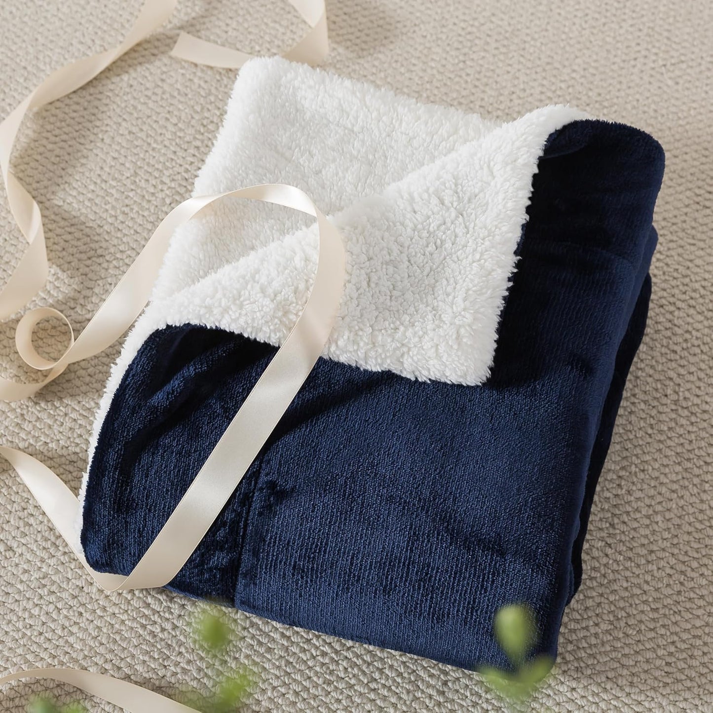 WDCOZY Sherpa Fleece Blankets Fuzzy Thick Warm Throw Blanket Super Soft Reversible Luxurious Fluffy Plush for Sofa Couch Bed Home Decor All Seasons Winter Blankets 50"x60" Navy Blue
