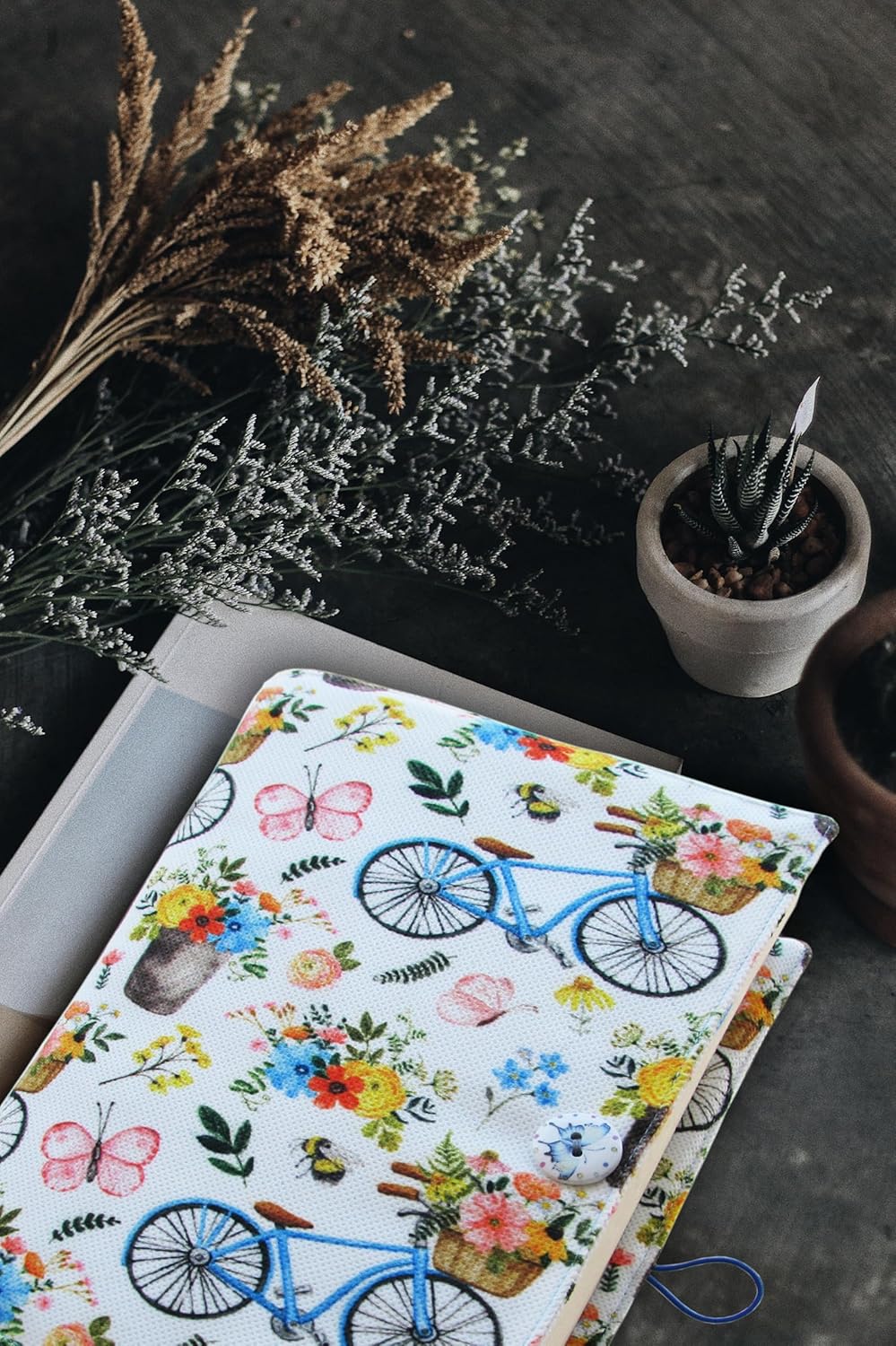 Cloth Book Cover, Fabric Novel for Cover Sleeve Protector, Bicycle Pattern Washable, 5.5 x 8.2 x 1.6 Padded Bag