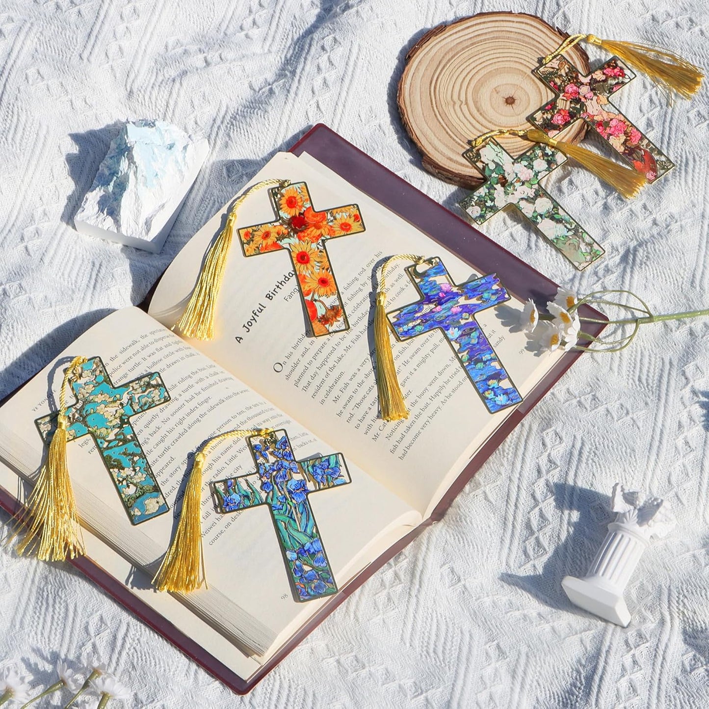 6pcs Metal Bookmarks Cross Bookmarks for Women Men Kids Teacher Book Lovers Gifts, Christian Religious Bible Personalized Bookmark with Tassel Hollow Oil Painting Style Cute Book Marks