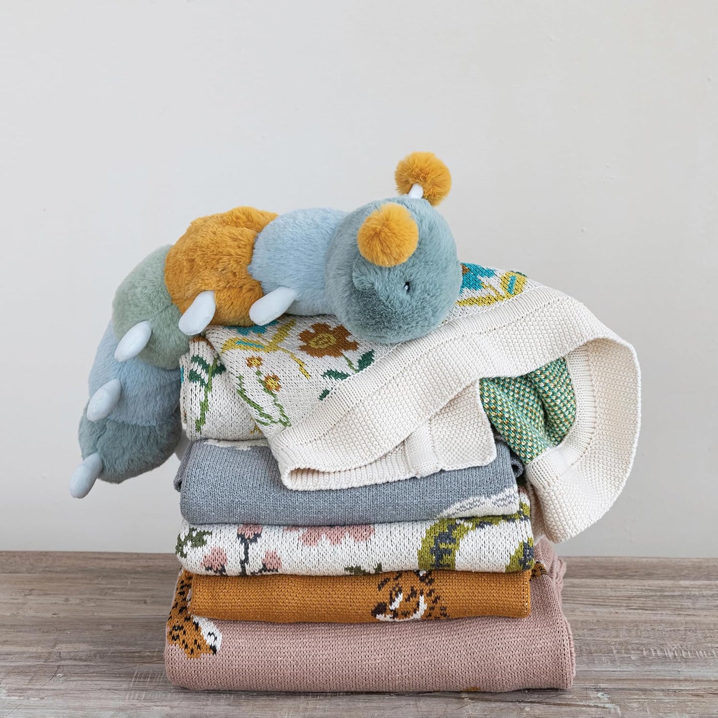 Creative Co-Op Cotton Knit Throw with Cheetahs, Multicolor