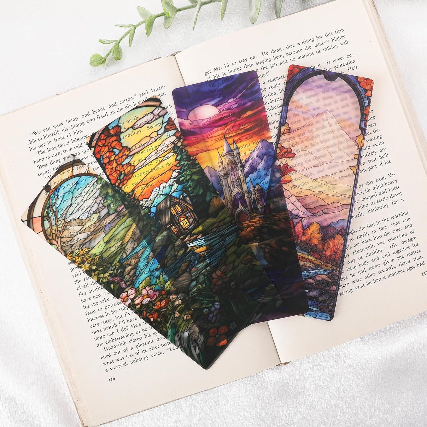 Fantasy Acotar Bookmark Gifts - 10 Pcs Personalized Stained Glass Bookmarks for Women Book Lovers Dark Romance Vintage Page Marks Reading Accessories Bookish Gift for Birthday Back to School