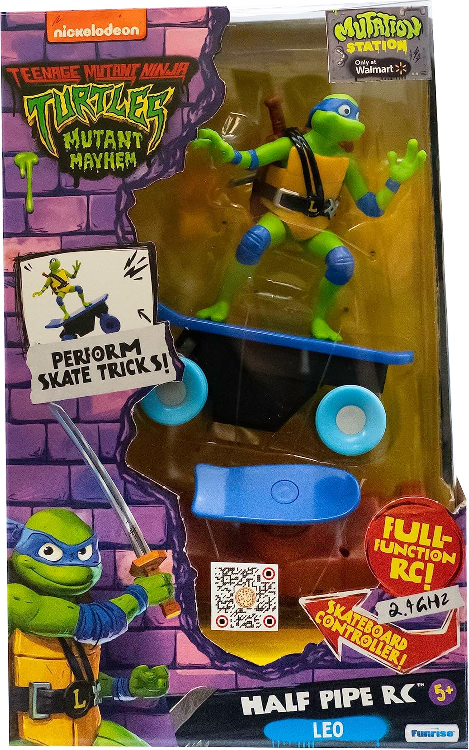 Teenage Mutant Ninja Turtles Toy, Leonardo Half Pipe RC Skate Vehicle, 2.4 GHz Skateboard Controller, Mutant Mayhem TMNT Remote Control Toy for Kids, Ages 3+