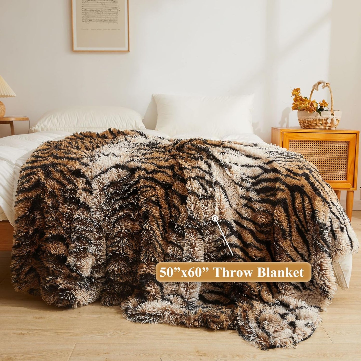 XeGe Luxury Faux Fur Throw Blanket, Soft 50x60 Tiger Print Fluffy Blanket Throw, Shaggy Plush Decorative Farmhouse Couch Blanket, Cute Furry Throw Fuzzy Blanket for Sofa Bed, Tiger Print Brown