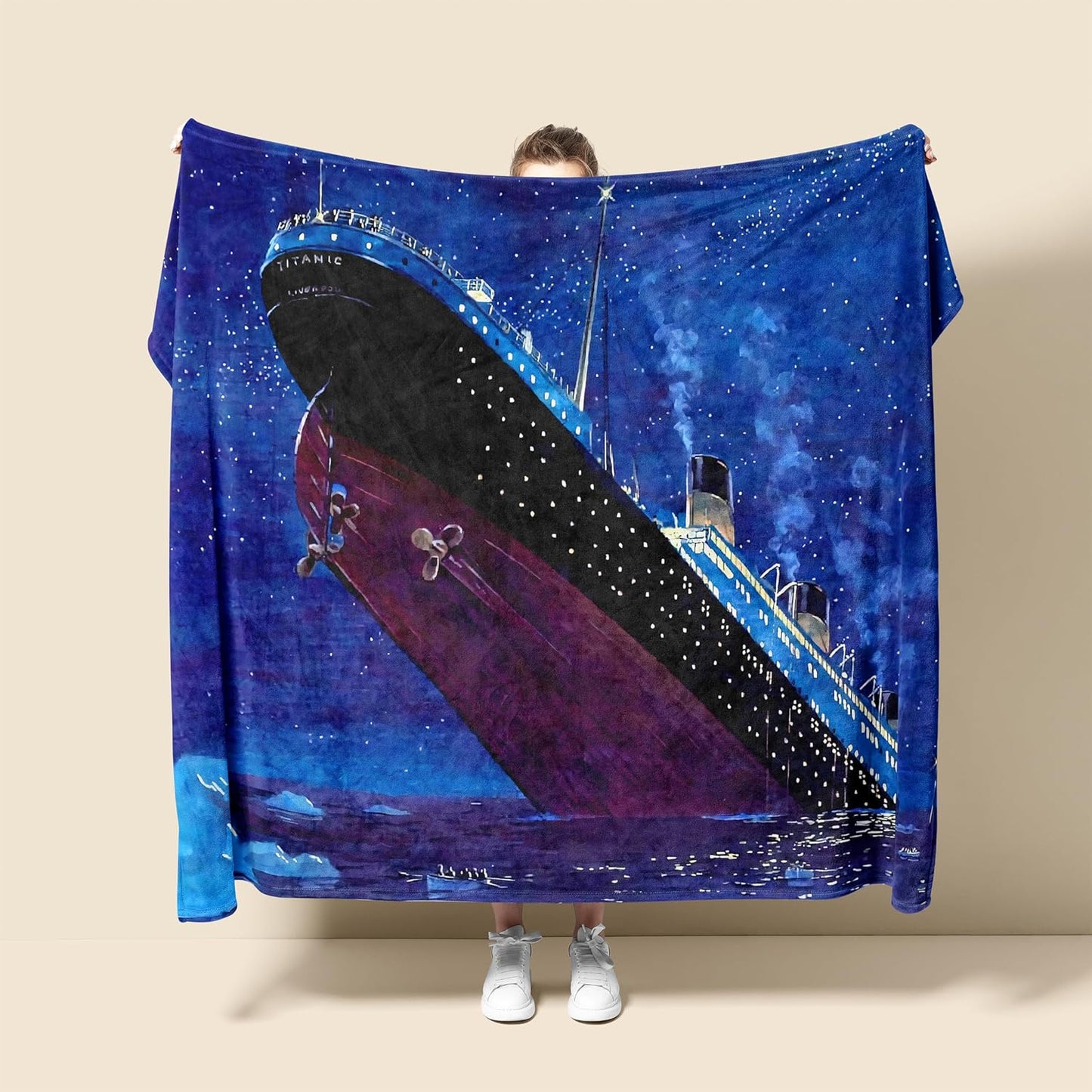 Vintage Ocean Voyage & Ship Sinking Movie Fleece Throw Blanket - Soft Plush Lightweight Warm Cozy for Bedroom, Couch, Sofa | Gift for Adults, Kids & Movie Fans 60x50 Inch