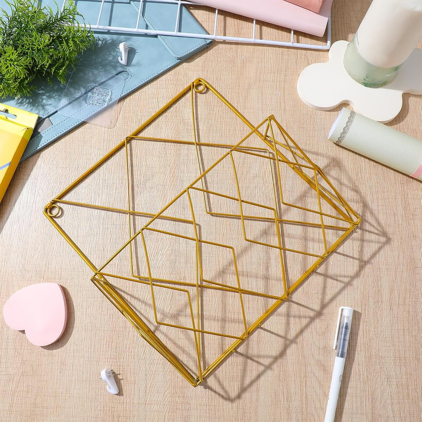Milisten Wall Mounted Magazine Holder Rack, Gold Iron Book Display Stand Organizer for Newspapers, Comics, and Bathroom Storage, Space-saving Literature Shelf for Home and Office