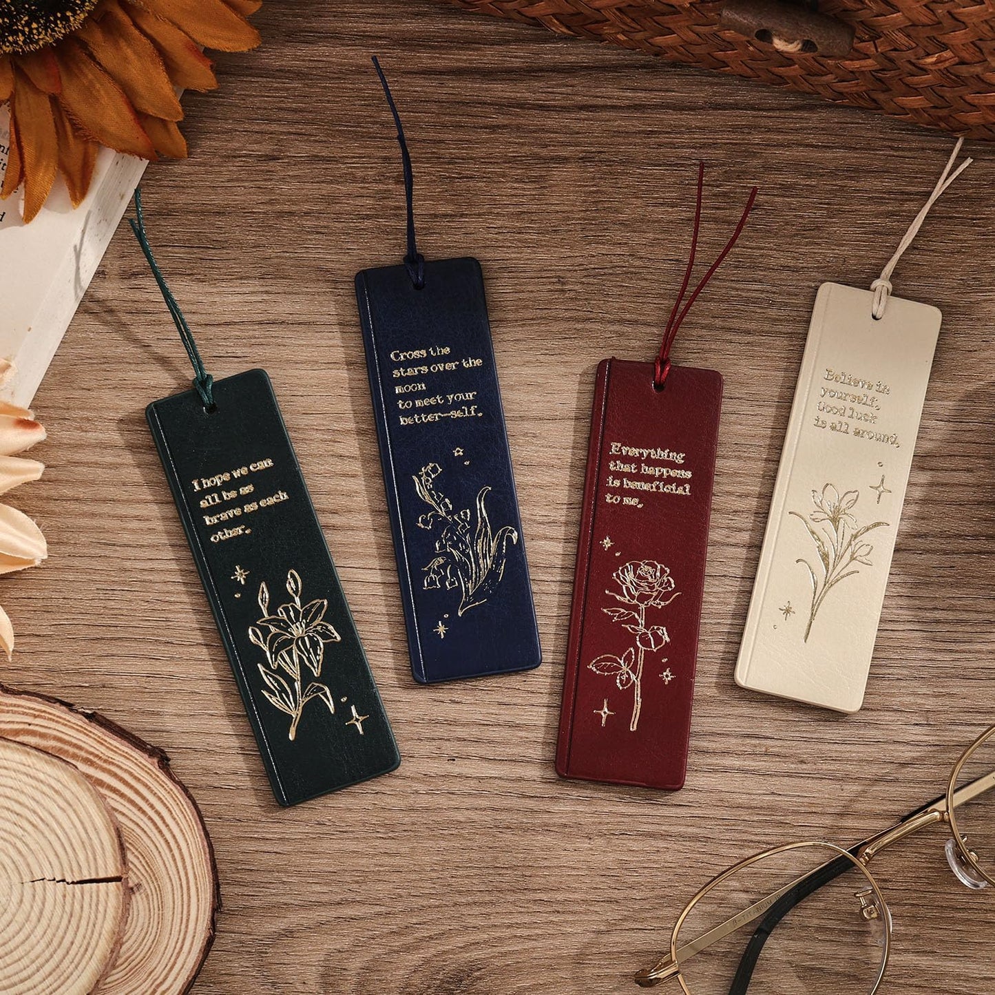 4 PCS Vintage Leather Bookmarks with Gift Box for Women, Personalized PU Book Marks for Reading Women,Book Marks for Teachers Students School Office Home Supplies