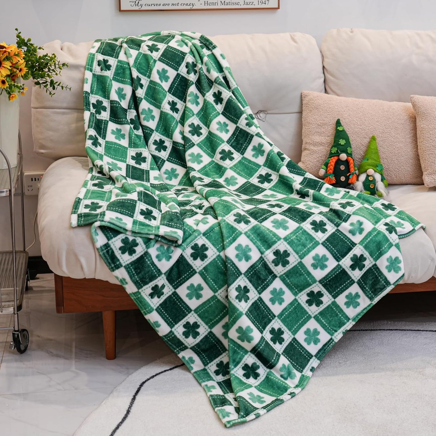 St. Patrick's Day Blanket, Green Shamrock Throw Soft Fuzzy Plush Cozy Fleece Blanket for Couch Sofa Bed, Irish Themed Home Decor Gift, 50 x 60 Inches