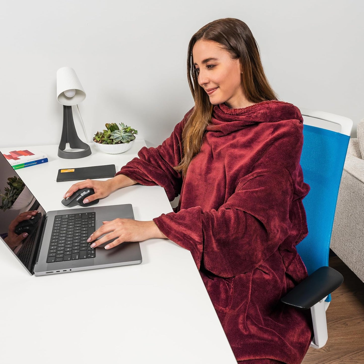 PAVILIA Wearable Blanket with Sleeves for Adult Women Men, Cozy Fleece Warm Wrap Throw with Arms, Gifts for Christmas, Wife