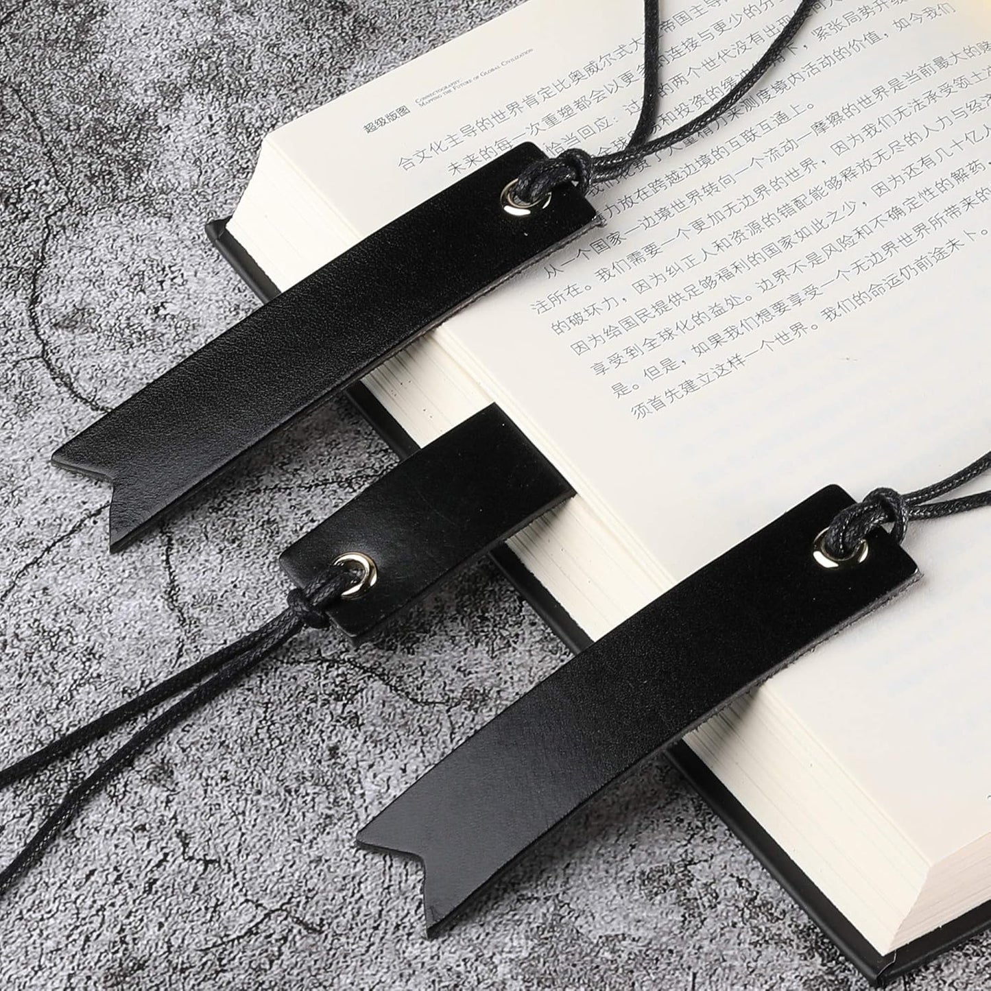 Leather Bookmarks for Men Women, Handmade Page Markers for Book Reading, Gift for Reader Writers (Black 3)