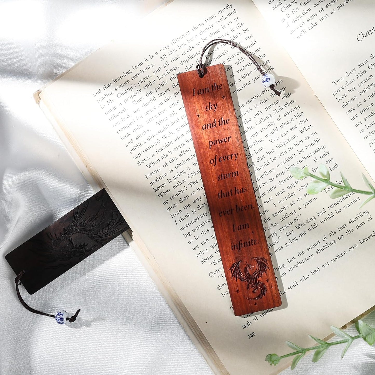 Dragon Wooden Bookmark Gifts - 2 Pcs Fantasy Fourth Bookmarks for Men Book Lovers Novel Fans Adults Kids Cool Wing Page Markers School Reading Accessories Bookish Gift for Birthday Graduation