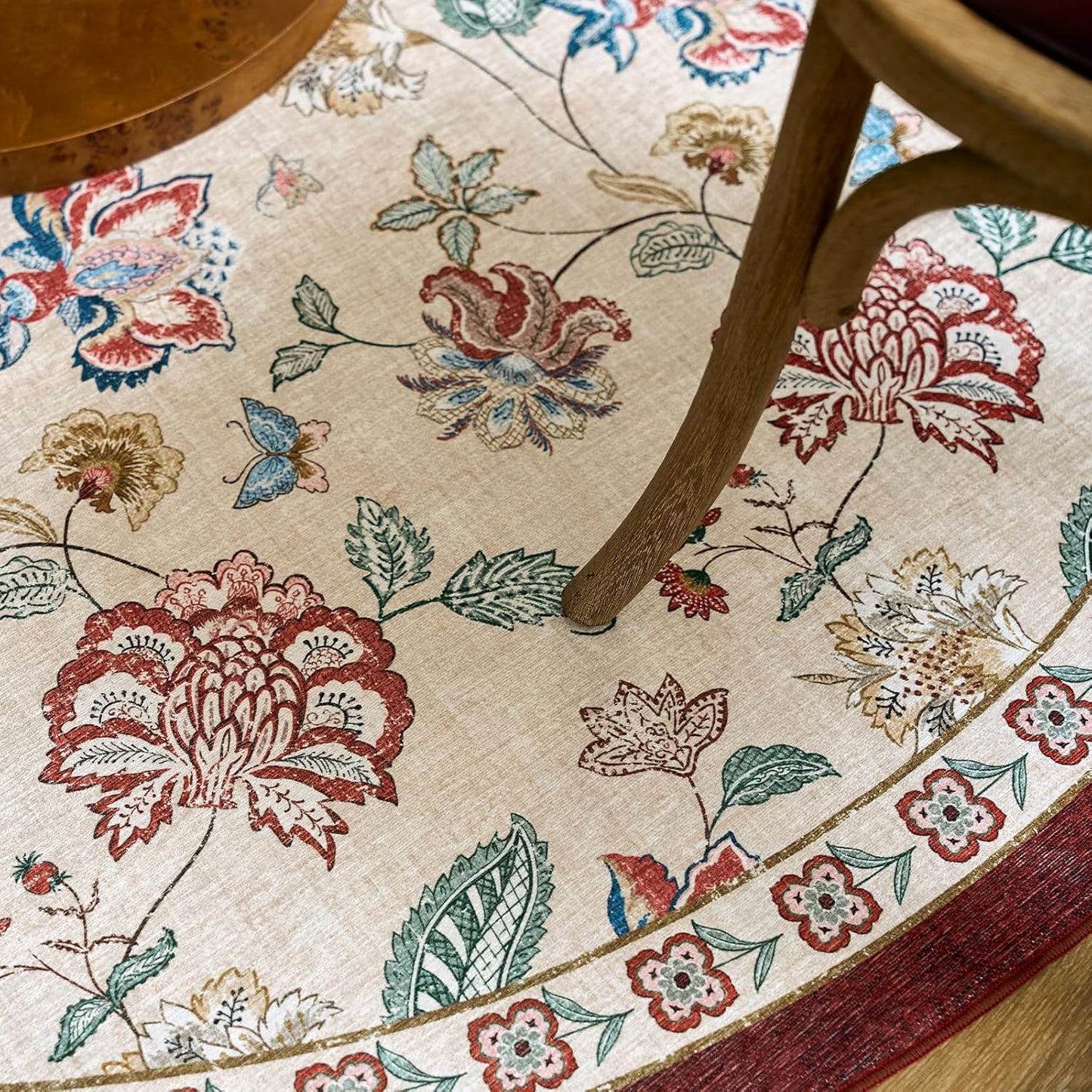 jinchan Elora Floral Corner Rug for Kitchen Washable Nursery Rug Vintage Romance Design Non Slip Quarter Circle Lightweight Low-Pile Throw Carpet for Playroom Reading Nook Office 5ft Radius, Red/Beige